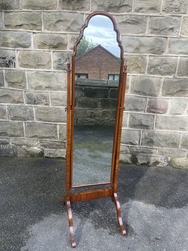 Antique walnut queen anne - walnut,
