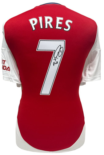 Robert pires signed arsenal - pires,