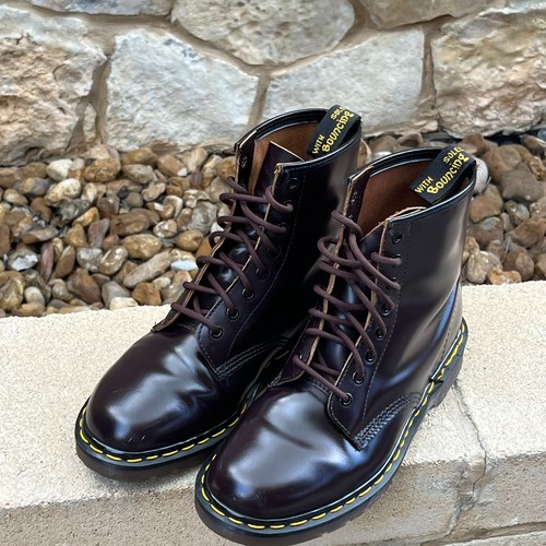 Martens 1460 pascal doc - pascal,