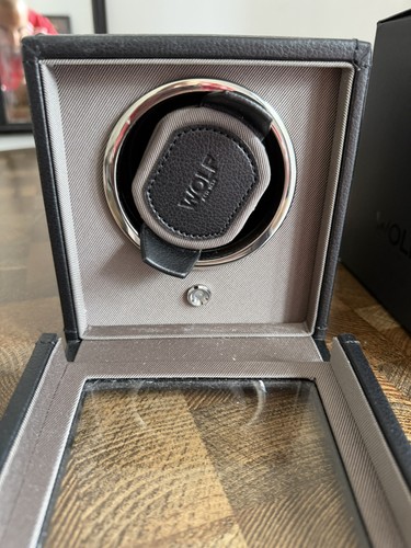 Wolf watch winder - watch,