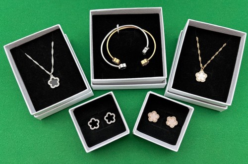 Clover necklace 2 x - 2,