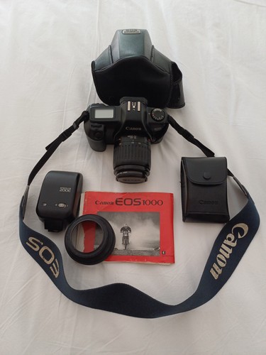 Canon eos 1000f 35mm slr - slr, film