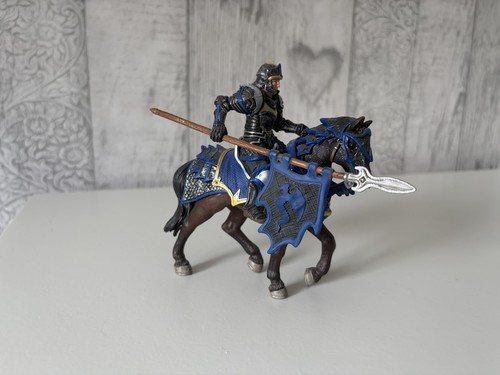 Retired schleich dragon - schleich,