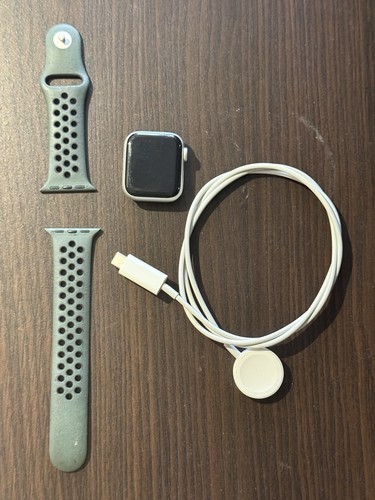 Apple watch 2nd - watch, (2nd