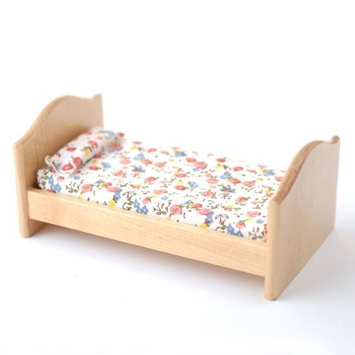 Child bed pine dolls - child's,
