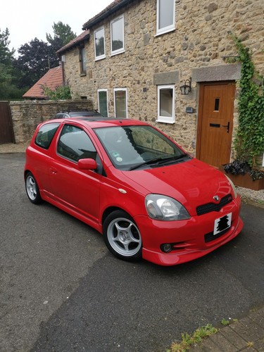 Toyota yaris sport - toyota, t