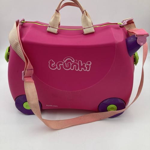 Trunki pink ride suitcase - trunki,