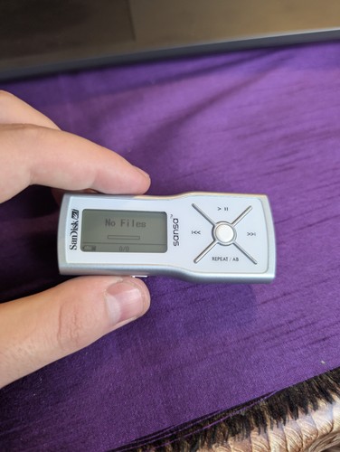 Rare sandisk sansa m240 - rare,
