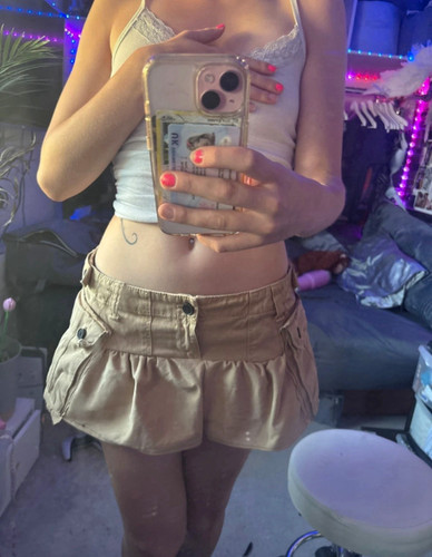 Bershka beige cargo - beige, short