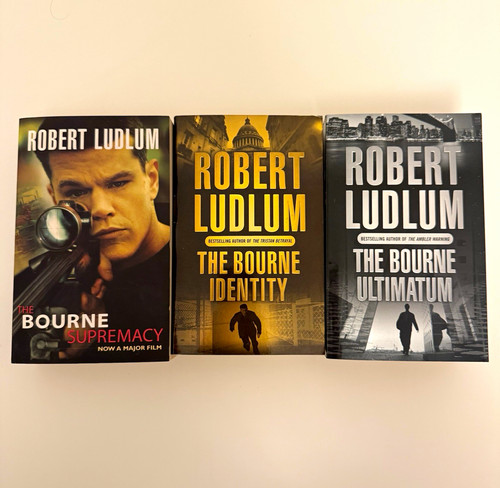 Robert ludlum bourne series - robert,