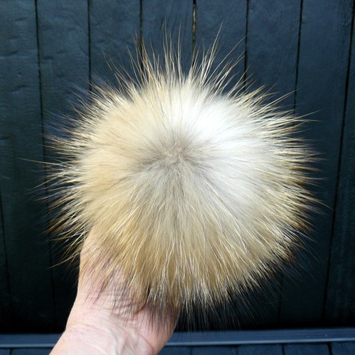 Real raccoon fur pompom - real,