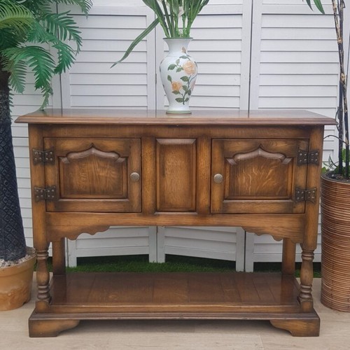 Dresser base small - base,