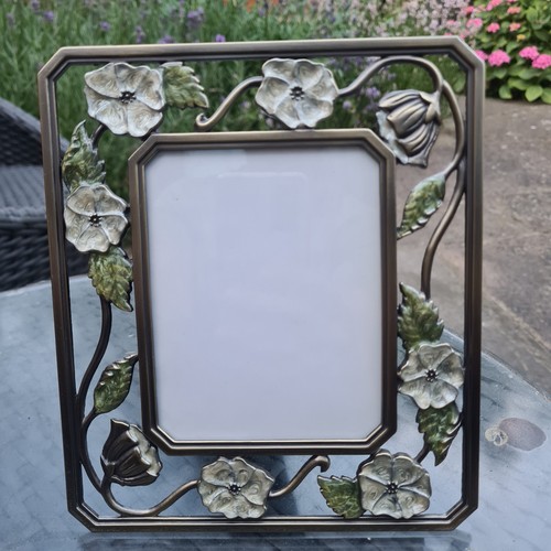 New the juliana photo frame - photo,