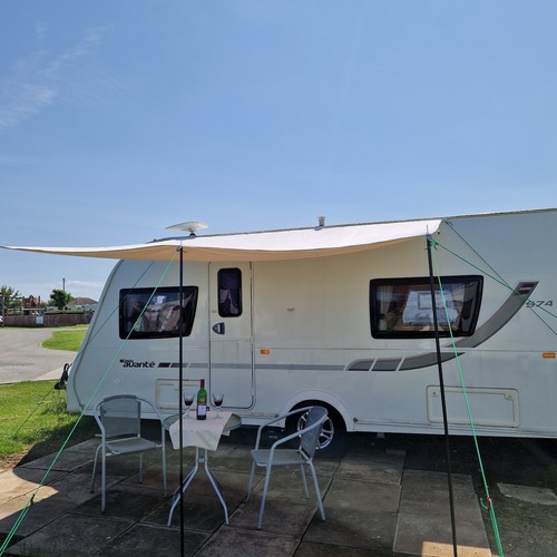 Caravan camper white - caravan, sun