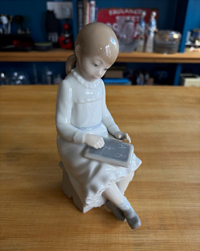 Vintage nao lladro figurine - by,