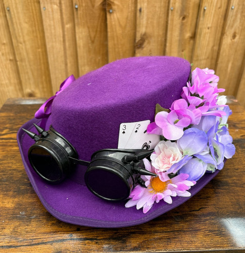 Pretty purple wool - pretty,