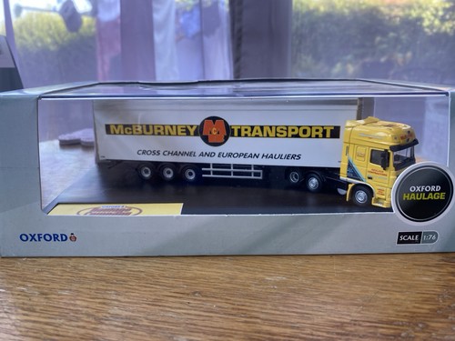 Oxford diecast mcburney - 1:76,
