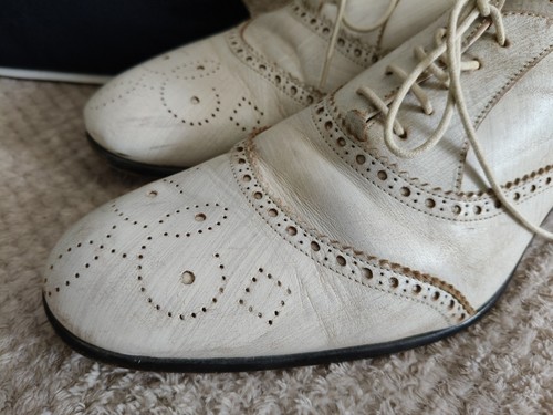 Vivienne westwood luxury white - vivienne,