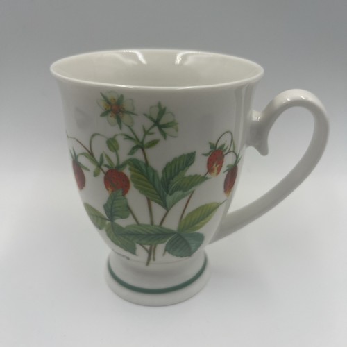Fine porcelain strawberry - fine,