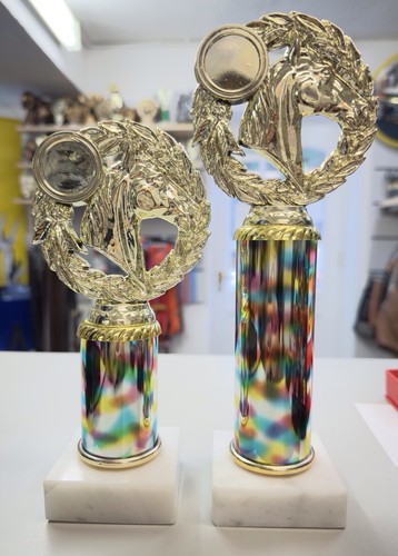 Marble based horse show - based,