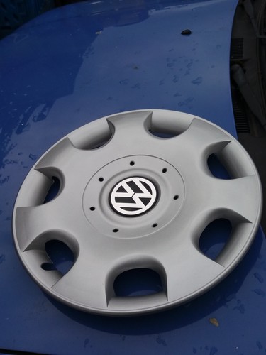 Volkswagen wheel trims - ,