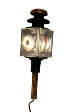 ANTIQUE CARRIAGE LAMP