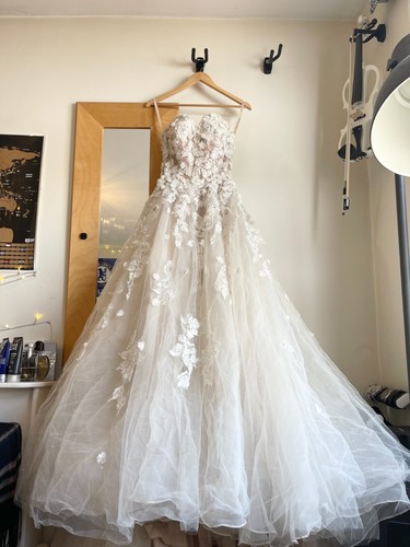 Mori lee floral - lee, embroidered