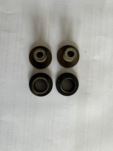 Pair engine mounts bushes - pair,