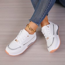 Women's Lace-Up Running
