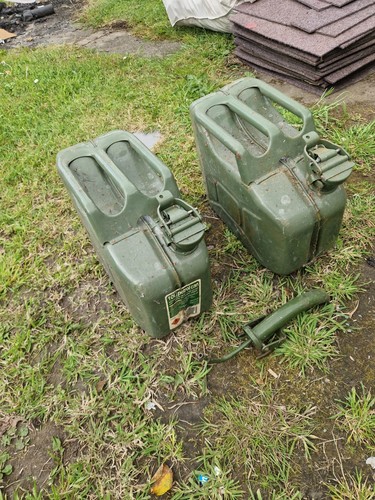 Military style metal 10l - style,