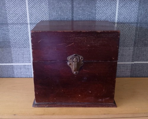 Vintage wooden post office - wooden,
