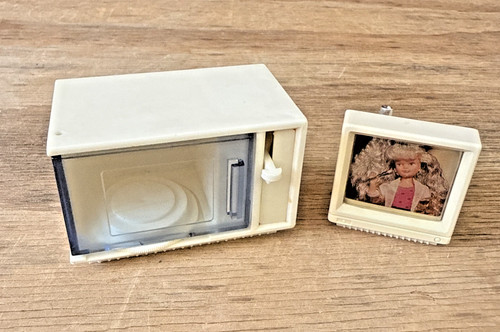 Vintage 1988 sindy kitchen - vintage,