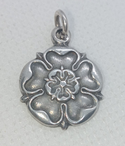 Fully hallmarked 925 silver - fully,