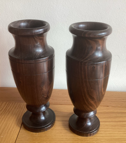 Pair matching vintage - matching,