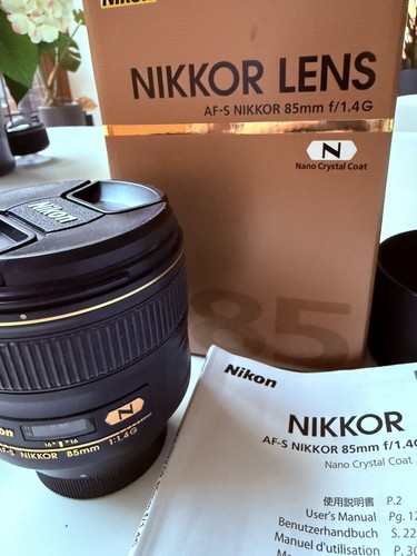 Nikon 85mm af s - g, g