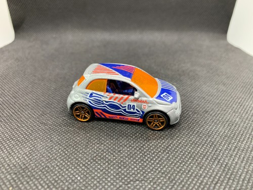 Hot wheels fiat 500 silver - hot,