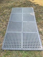 8 Interlocking foam floor mats black 24 inches x 24 inches