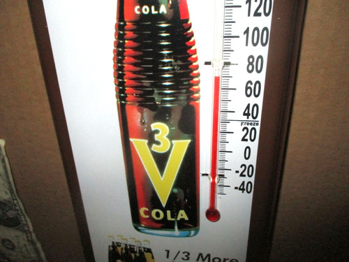 Cola wall mount - v,