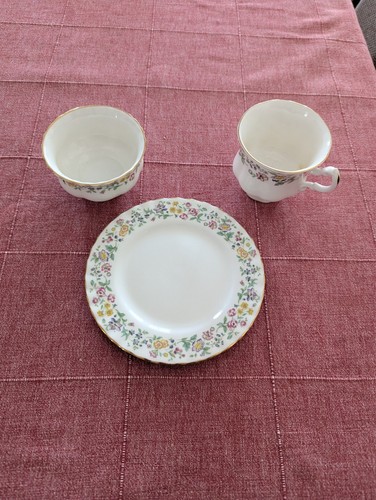 Royal kent sylvia china - sylvia, 1