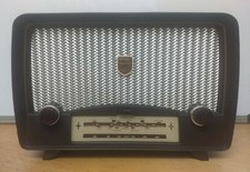 Ultra U7961 Mains Valve Radio, Medium & Long Wave.