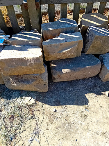Natural stone faced - natural, job