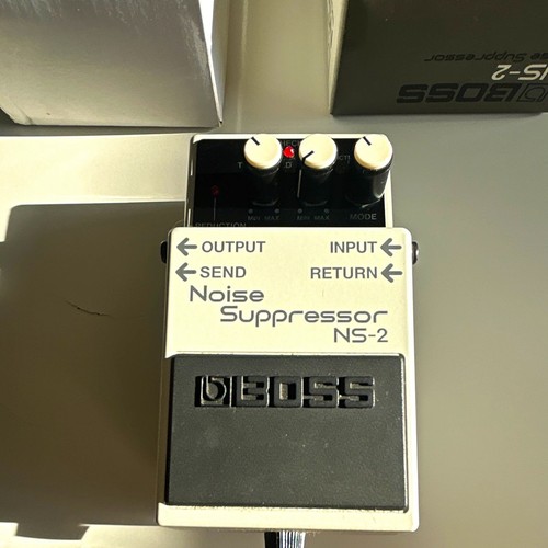 Boss noise suppressor - noise,