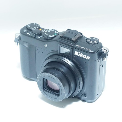 Nikon coolpix p7000 - coolpix, compact