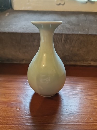 Small chinese celadon - small,