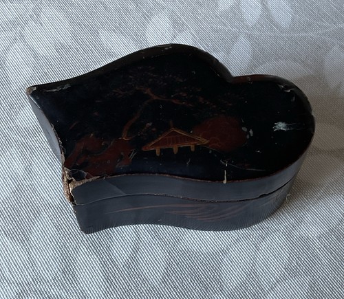 Vintage black lacquer - vintage,