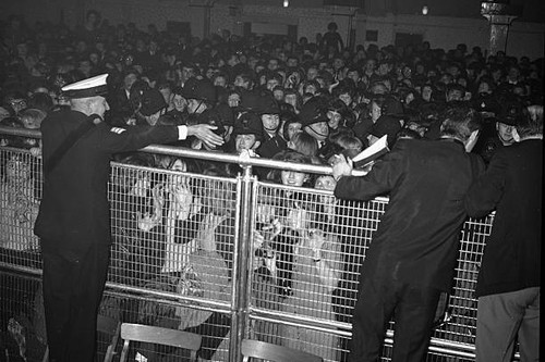 Beatles fans wimbledon - beatles,