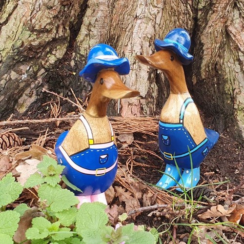 Bamboo duck gardener - bamboo,