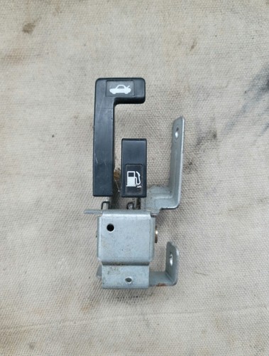 Honda civic fuel flap - honda,