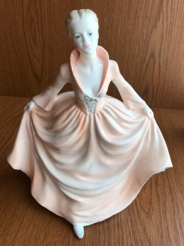 Coalport figurine ladies of - figurine,,
