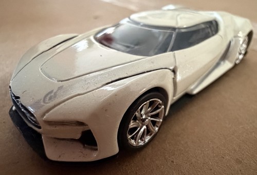 Citroen pearl white edition - pearl,